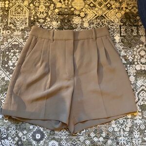 Aritzia Taupe Women's Shorts